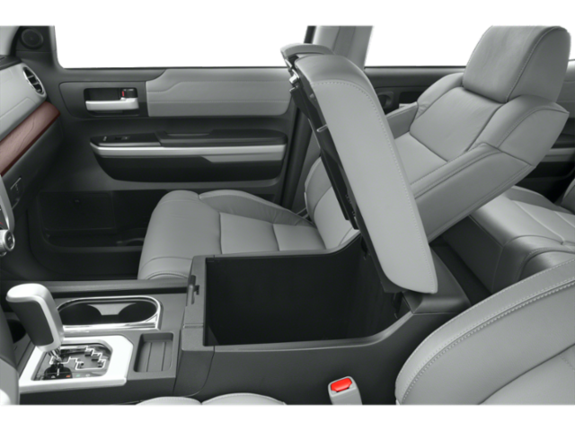 2018 Toyota Tundra 4WD SR5 CrewMax 5.5' Bed 5.7L (Natl)
